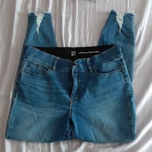 NY&C Curvy Sculpting Skinny Jeans Size 12